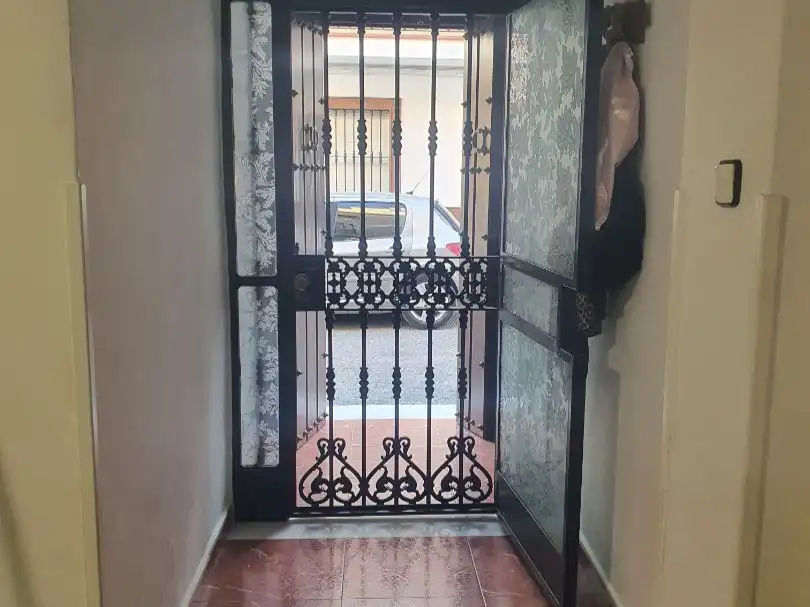 Casa adosada en venda a Calle Turia, 34, Coria del Río Casa adosada en venda en Coria del Río amb Traster i Balcó