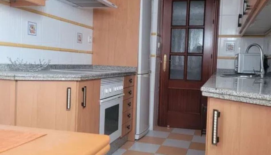 Flat for rent in Barrio Quineba, 2, Centro, Montequinto - image 1 Photo 1 of Flat for rent in Barrio Quineba, 2, Centro, Montequinto