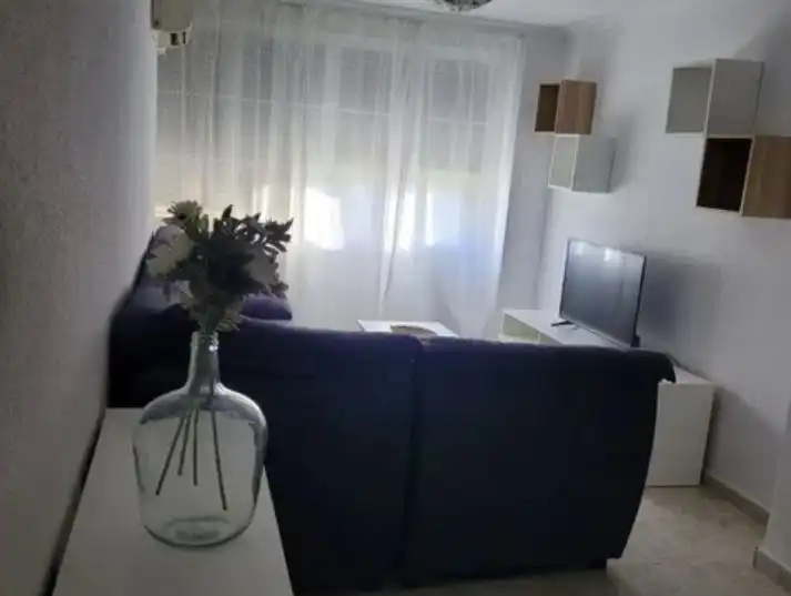 Flat for rent in Barrio Quineba, 2, Centro Living room of Flat for rent in Montequinto with Air Conditioner and Furnished