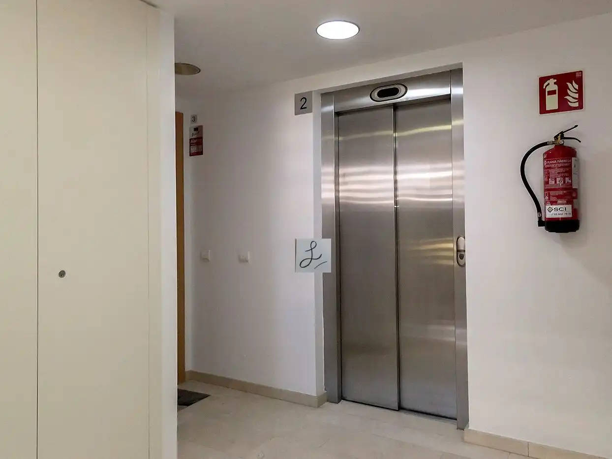 Piso en venta en Carrer de Francisco Herrera, 2, Centre Piso en venta en Mataró con Aire acondicionado, Terraza y Balcón