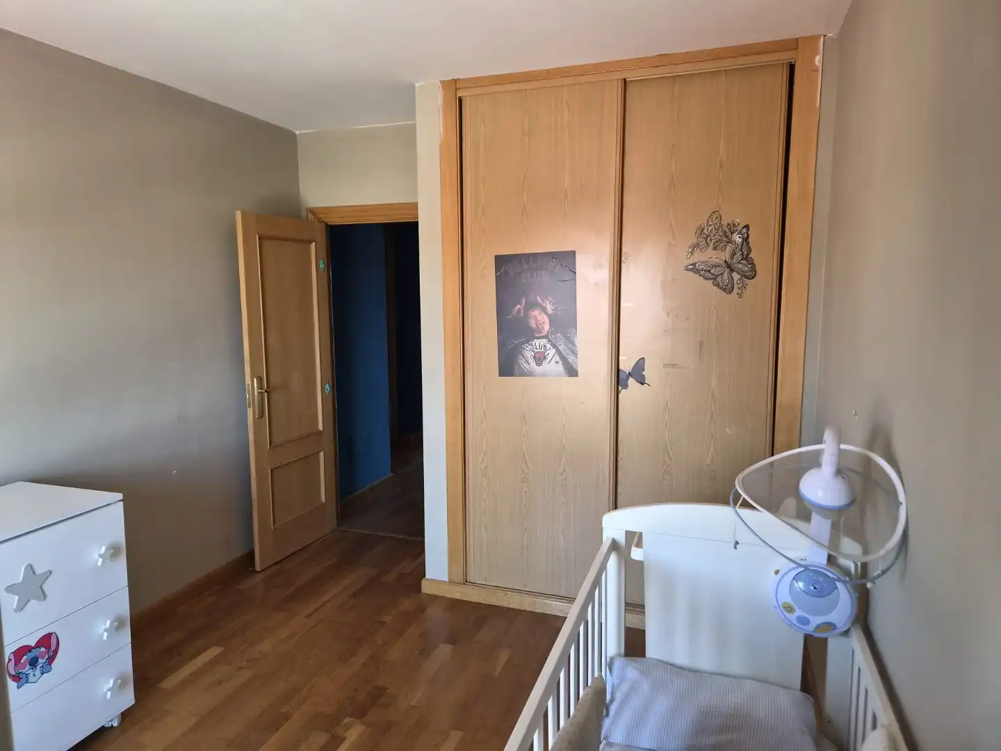 Pis en venda a Calle la Fábrica, 4, Santa María del Páramo Dormitori de Pis en venda en Santa María del Páramo amb Calefacció, Parquet i Forn