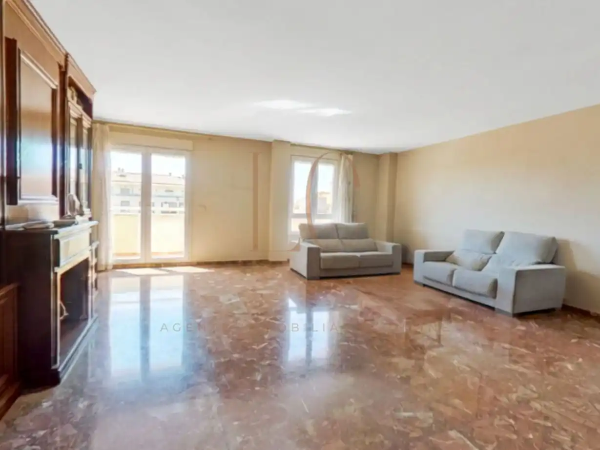 Piso en venta en Carrer Carinyena, 25, Cariñena - Carinyena Sala de estar de Piso en venta en Vila-real con Aire acondicionado, Terraza y Balcón