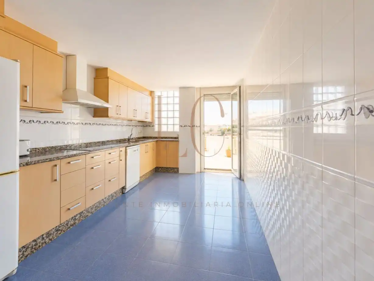Piso en venta en Carrer Carinyena, 25, Cariñena - Carinyena Cocina de Piso en venta en Vila-real con Aire acondicionado, Terraza y Balcón