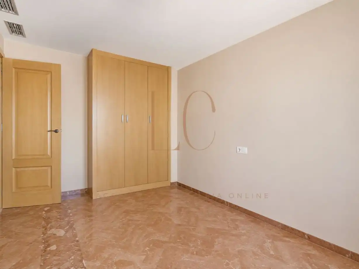 Piso en venta en Carrer Carinyena, 25, Cariñena - Carinyena Habitación de Piso en venta en Vila-real con Aire acondicionado, Terraza y Balcón