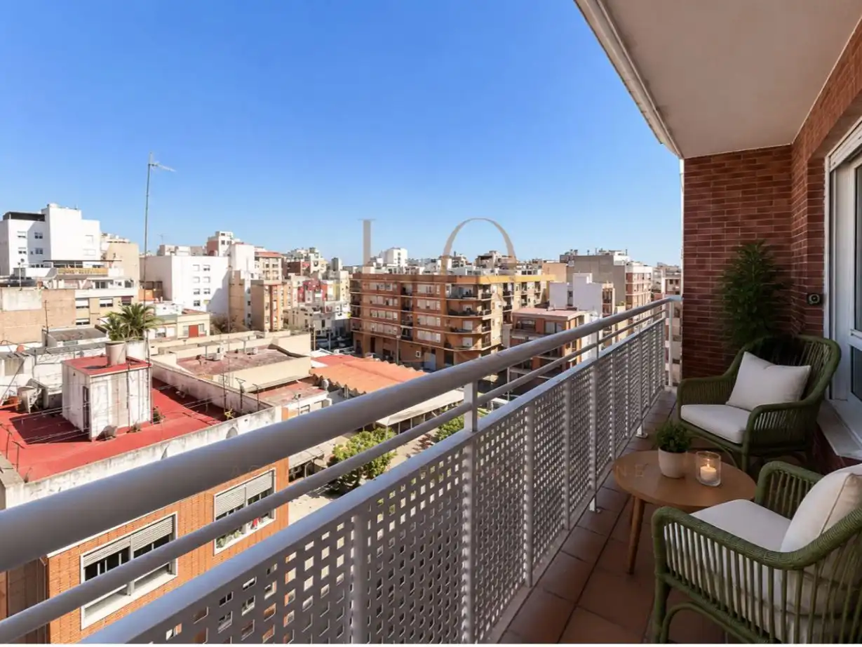 Piso en venta en Carrer Carinyena, 25, Cariñena - Carinyena Terraza de Piso en venta en Vila-real con Aire acondicionado, Terraza y Balcón