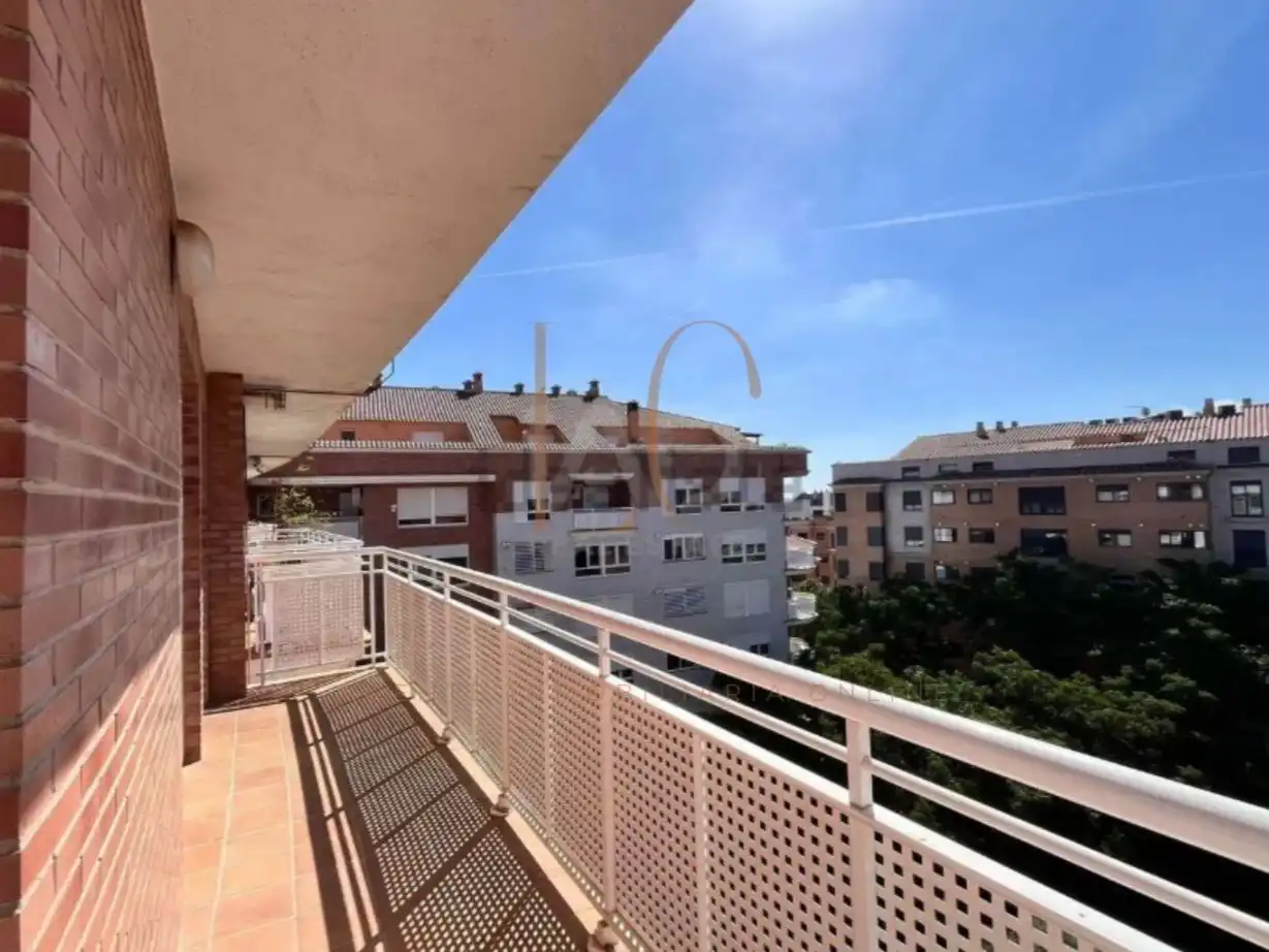 Piso en venta en Carrer Carinyena, 25, Cariñena - Carinyena Vista exterior de Piso en venta en Vila-real con Aire acondicionado, Terraza y Balcón