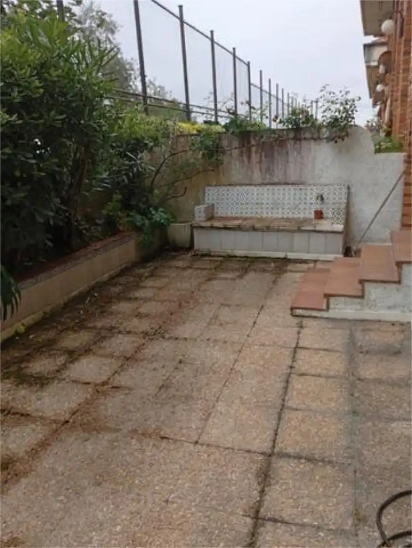 Casa adosada en venta en Peñacastillo - Nueva Montaña Jardín de Casa adosada en venta en Santander con Calefacción, Jardín privado y Terraza