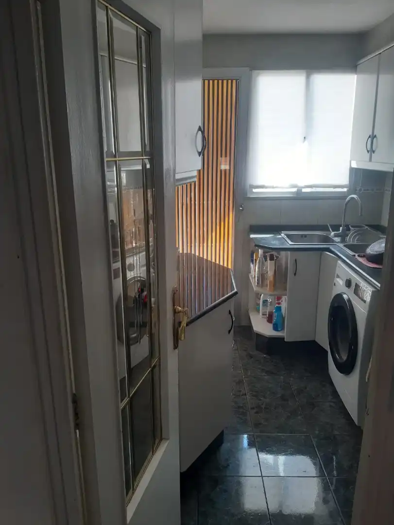 Wohnung zur Miete in Carrer Joaquim Sorolla, 4, Santa Rosa Küche von Wohnung zur Miete in Alcoy / Alcoi mit Möbliert, Waschmaschine und Balkon
