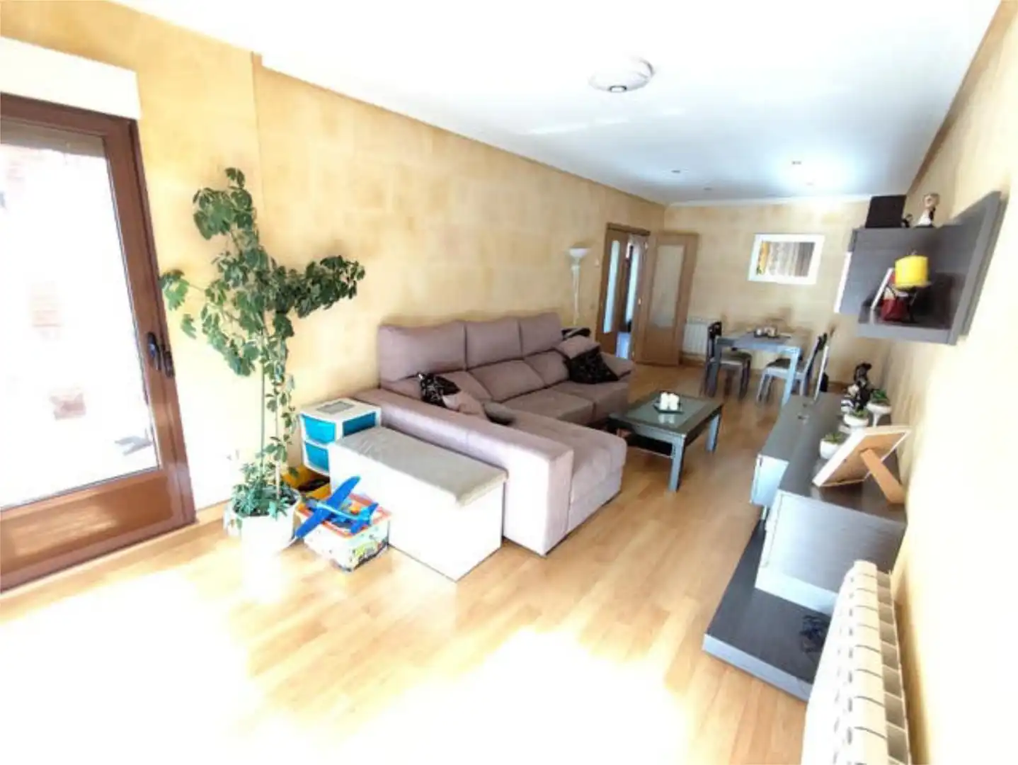 Living room of Detached homes for sale in Villares de la Reina  with Terrace