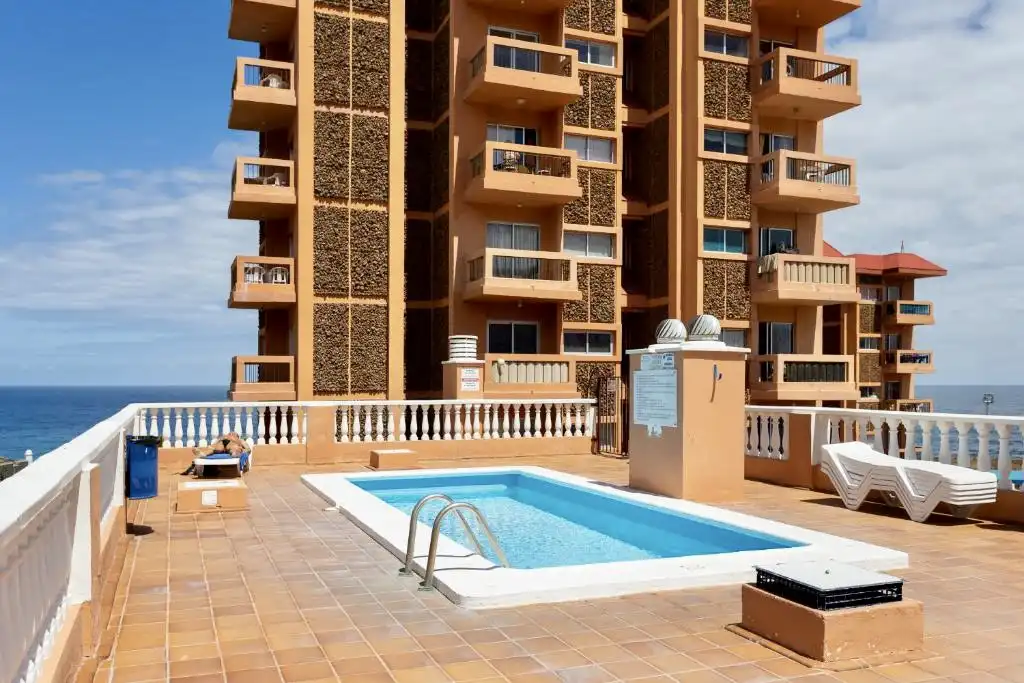 Estudi en venda a Avenida Melchor Luz, 4, Playa Jardín Piscina de Estudi en venda en Puerto de la Cruz amb Jardí privat, Terrassa i Piscina