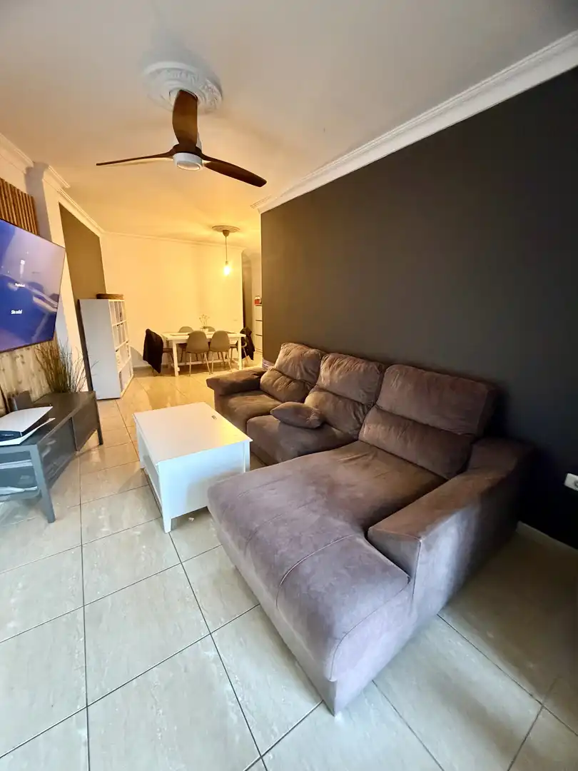 Piso en venta en Calle de García Estrada, 8, Los Realejos pueblo Sala de estar de Piso en venta en Los Realejos con Terraza, Trastero y Amueblado