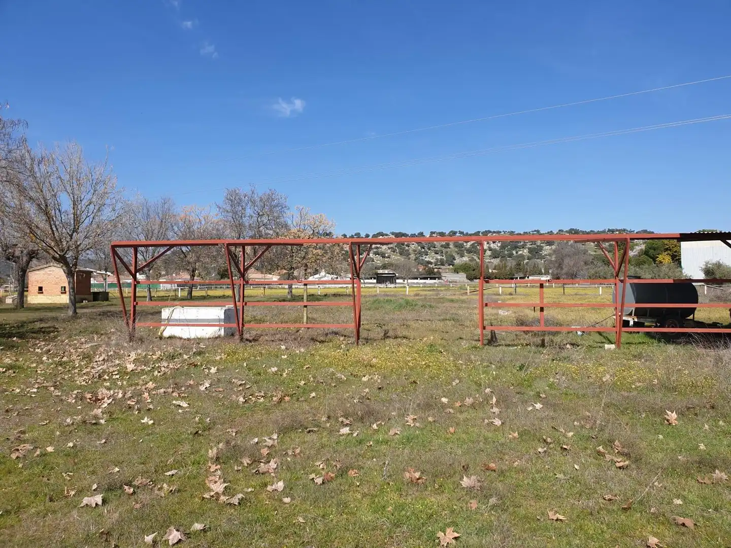 Finca rústica en venda a Urbanización las Encinas, 12a, San Roque - La Cruz - La Rozuela Finca rústica en venda en Linares amb Aire condicionat, Terrassa i Piscina