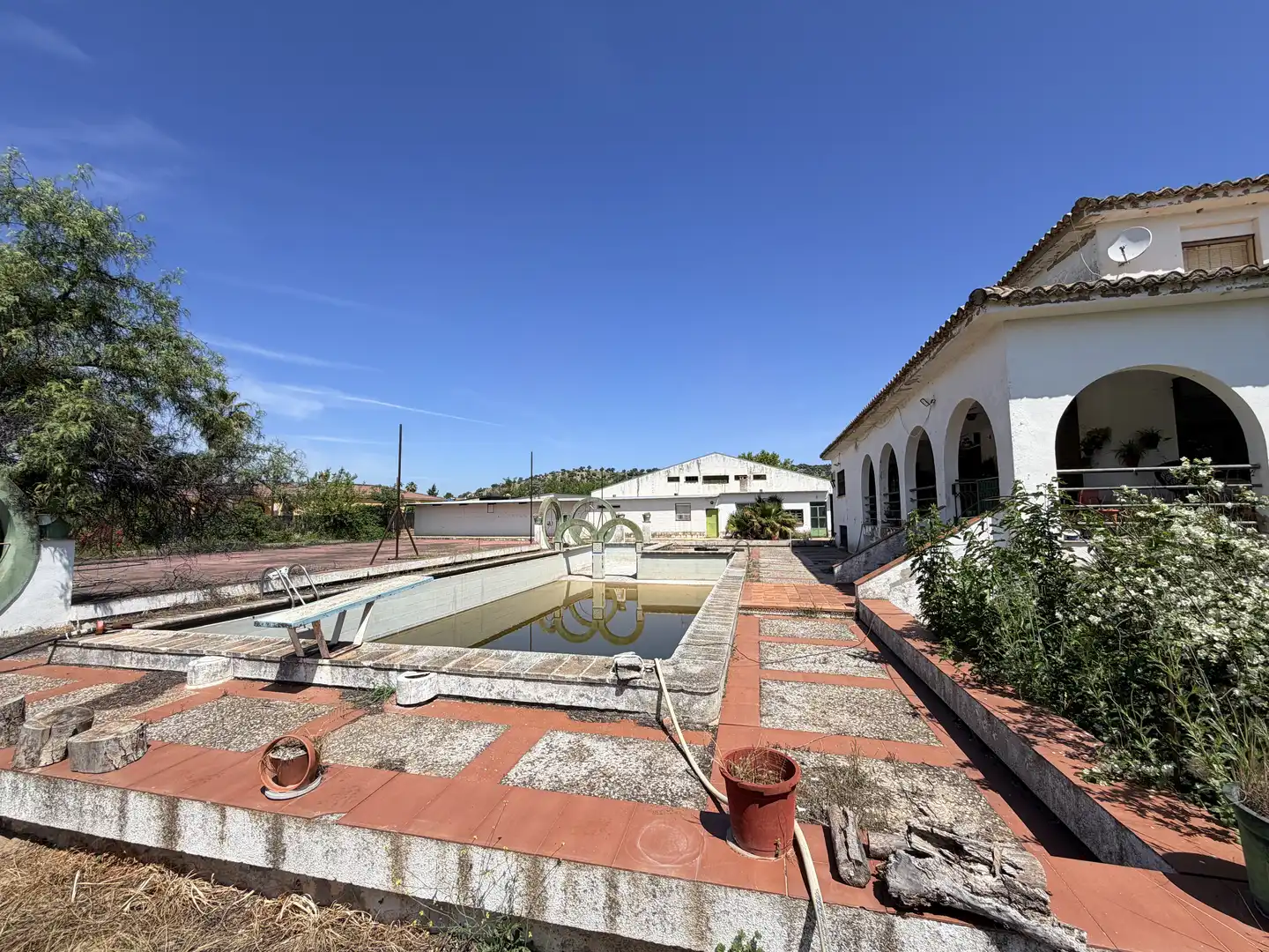 Finca rústica en venda a Urbanización las Encinas, 12a, San Roque - La Cruz - La Rozuela Piscina de Finca rústica en venda en Linares amb Aire condicionat, Terrassa i Piscina