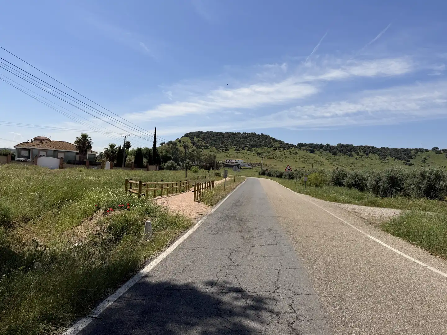 Finca rústica en venda a Urbanización las Encinas, 12a, San Roque - La Cruz - La Rozuela Finca rústica en venda en Linares amb Aire condicionat, Terrassa i Piscina