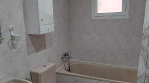 Apartamento de alquiler en Renfe - Bulevar 1ª y 2ª Fase, Jaén Capital - imagen 5 Foto 5 de Apartamento de alquiler en Renfe - Bulevar 1ª y 2ª Fase, Jaén Capital