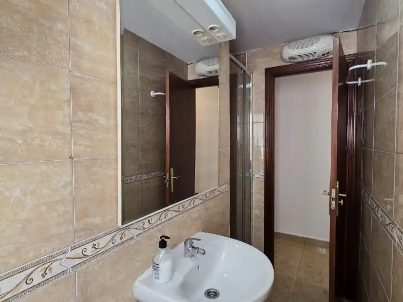 Piso de alquiler en Calle de los Bascones, 16, Almenara -Ventilla