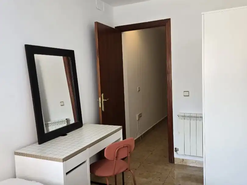 Piso de alquiler en Calle de los Bascones, 16, Almenara -Ventilla