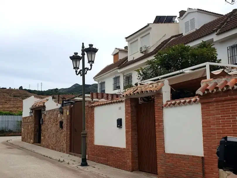 Finca rústica en venda a Calle Jara, 36, Platero - El Limón Vista exterior de Finca rústica en venda en Alhaurín de la Torre amb Aire condicionat, Calefacció i Jardí privat