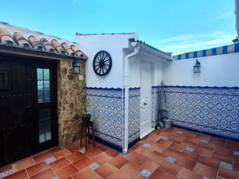 Finca rústica en venda a Calle Jara, 36, Platero - El Limón Terrassa de Finca rústica en venda en Alhaurín de la Torre amb Aire condicionat, Calefacció i Jardí privat