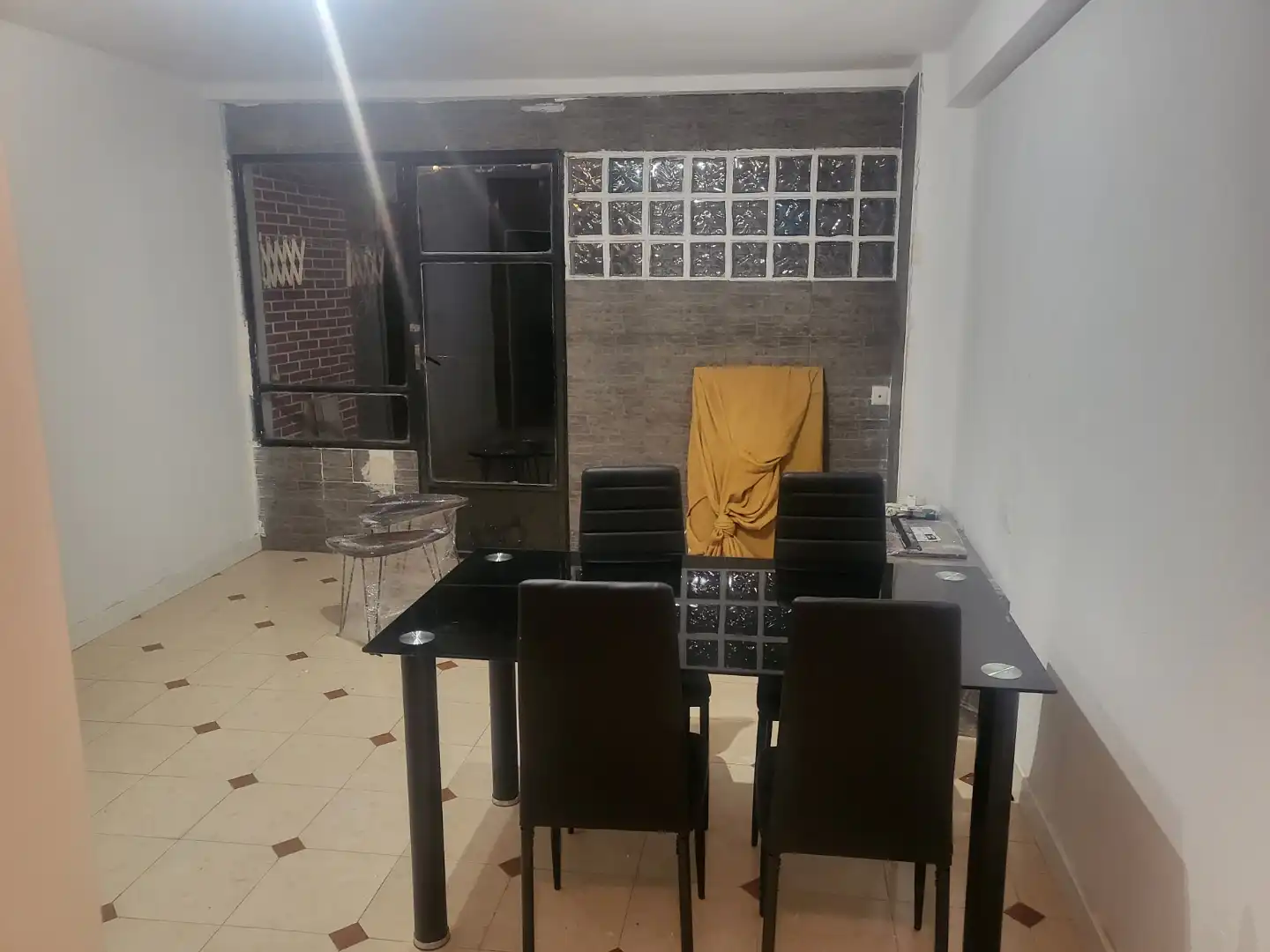 Comedor de Piso para compartir en L'Alcora con Amueblado, Horno y Lavadora