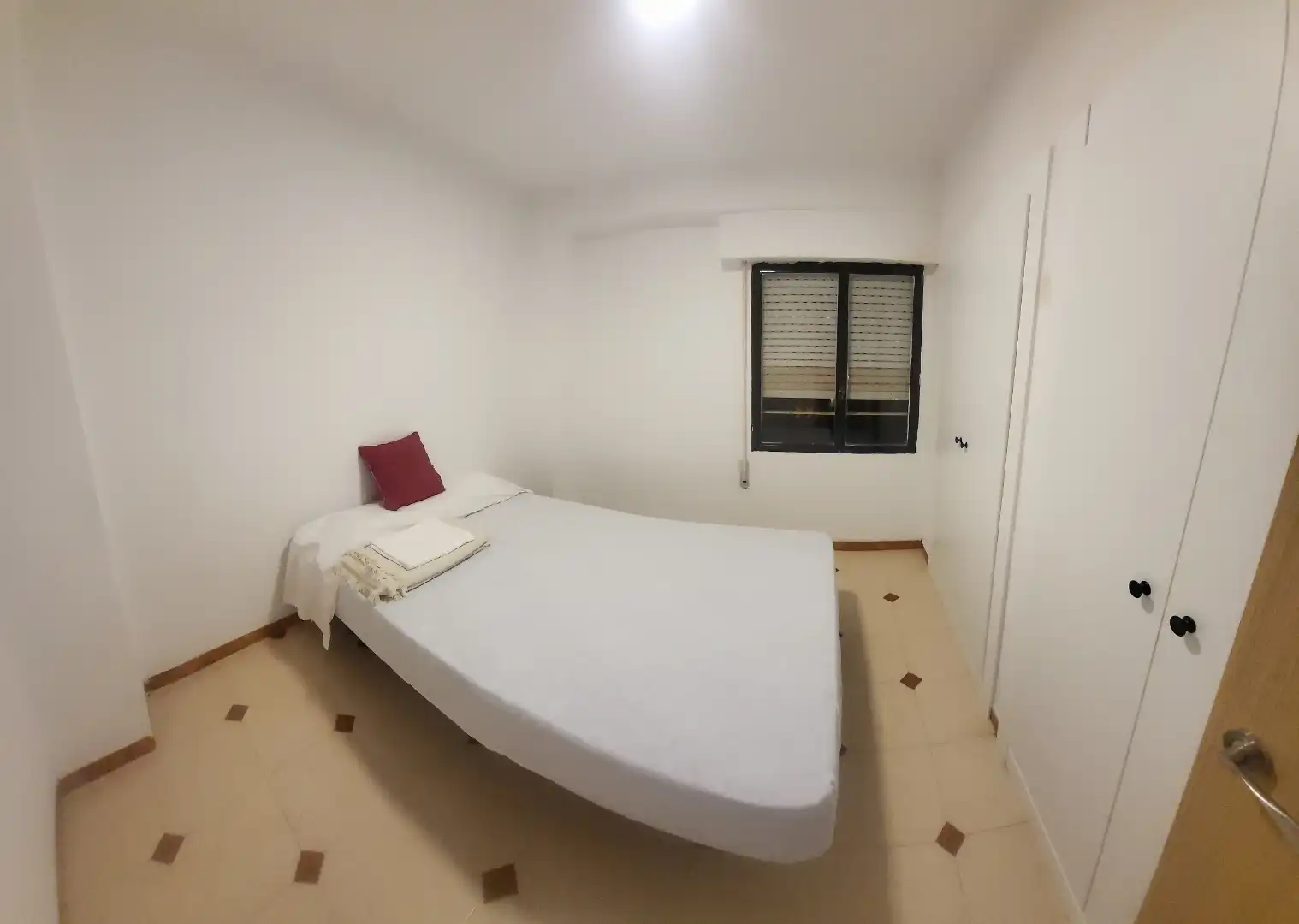 Habitación de Piso para compartir en L'Alcora con Amueblado, Horno y Lavadora