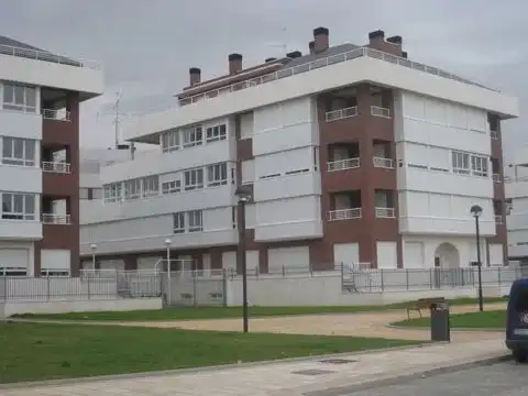 Piso de alquiler en Calle Benito Pérez Galdós, 33, Universidad - Las Huelgas