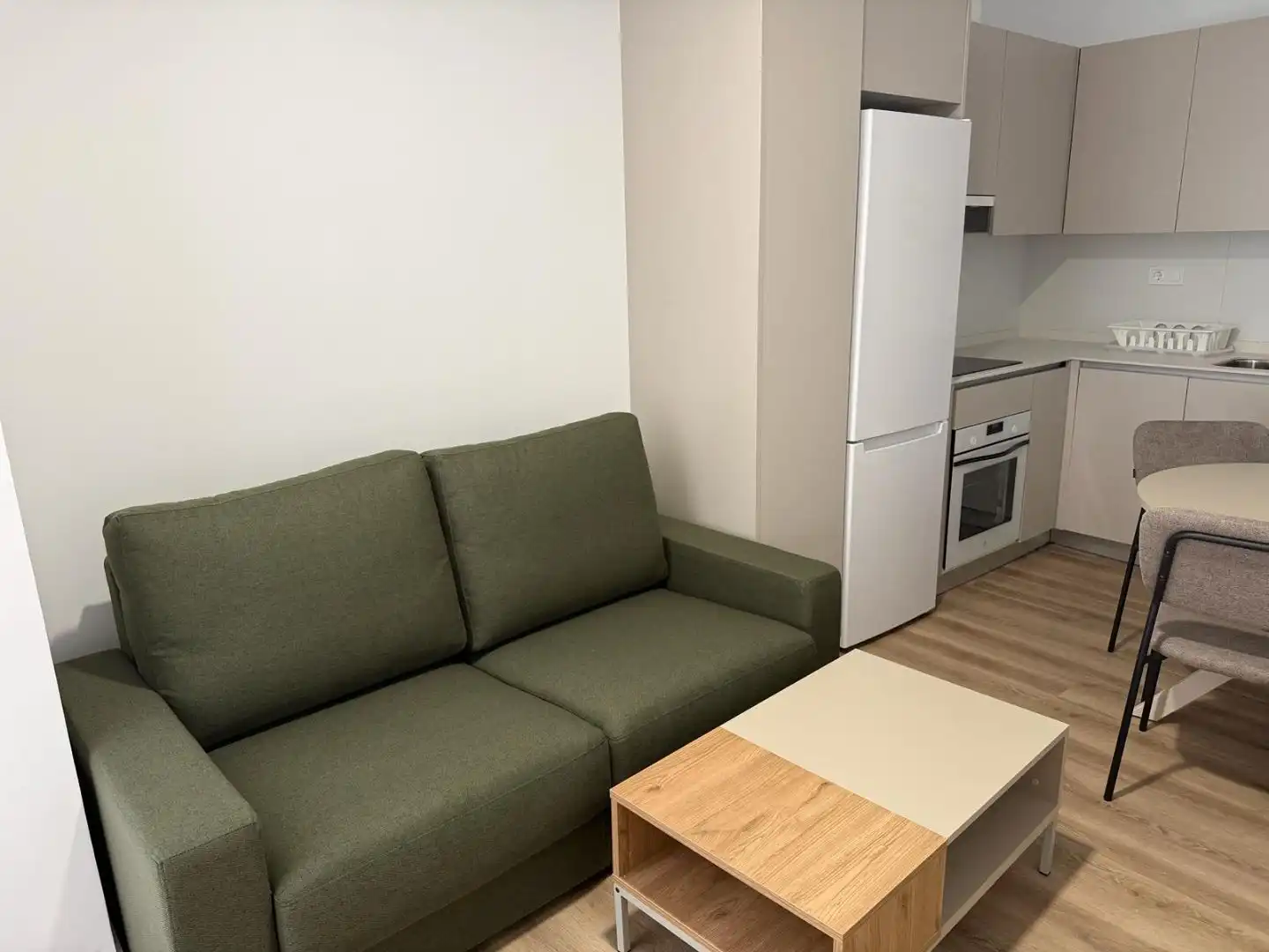 Pis de lloguer a Calle Jesús Esteban, 5, El Ranero Sala d'estar de Pis de lloguer en Murcia amb Aire condicionat, Calefacció i Parquet