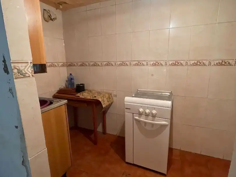 Casa o xalet en venda a Calle Sol, 9, Barcarrota Cuina de Casa o xalet en venda en Barcarrota