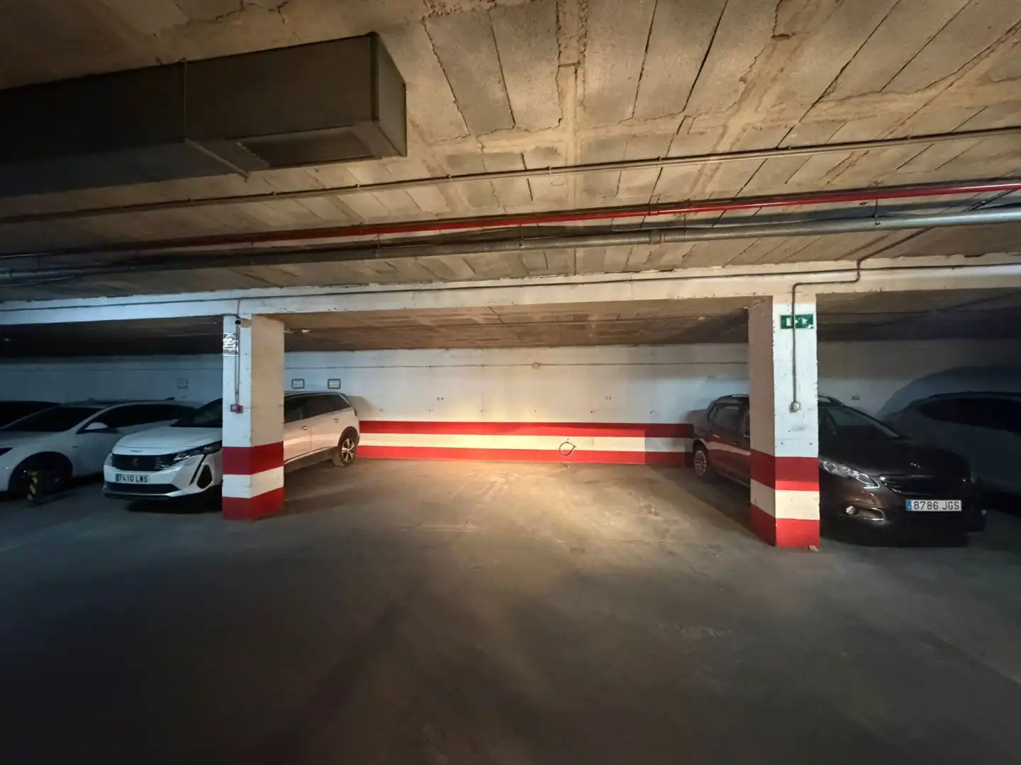 Garaje de alquiler en Paseo Marqueses de Linares, La Paz - Las Américas Parking de Garaje de alquiler en Linares