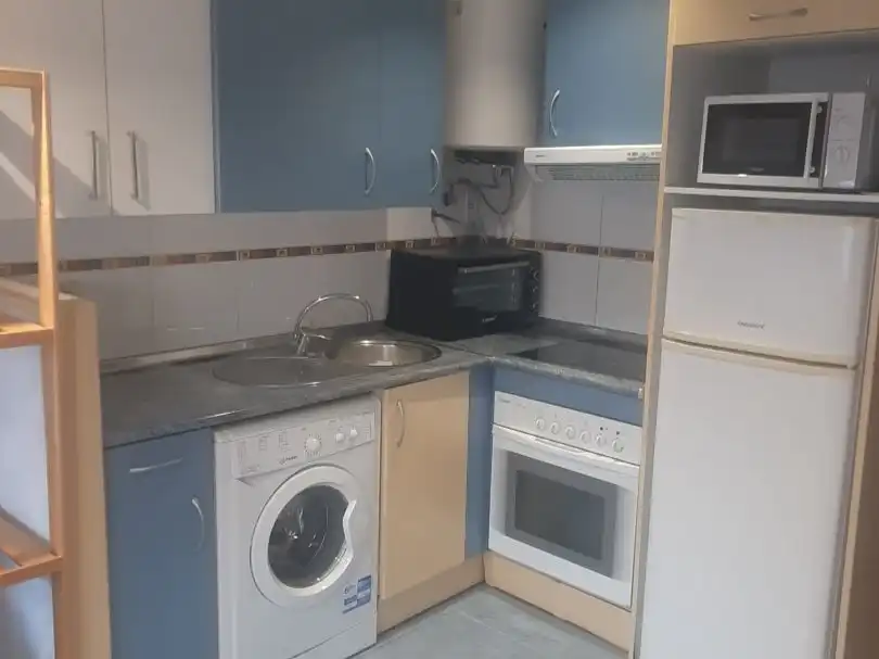 Flat for rent in Calle de San Blas, 6, San Pablo Kitchen of Flat for rent in Zaragoza with Air Conditioner, Heating and Parquet flooring