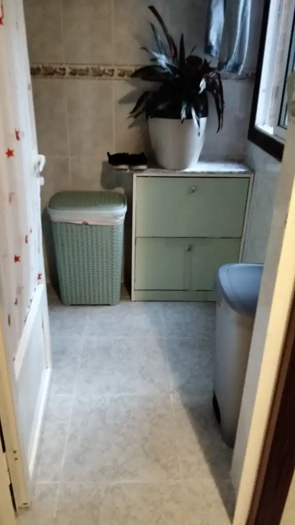 Piso en venta en Rúa Río Barcés, 5, Cambre Baño de Piso en venta en Cambre con Parquet, Trastero y Parking comunitario