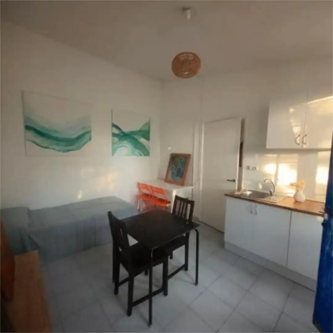 Estudio de alquiler en El Tejar - Hacienda Bizcochero Habitación de Estudio de alquiler en Málaga Capital