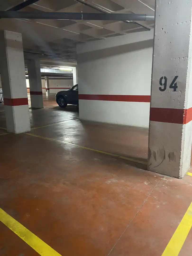 Parkplatz von Garage zur Miete in Alcalá de Henares
