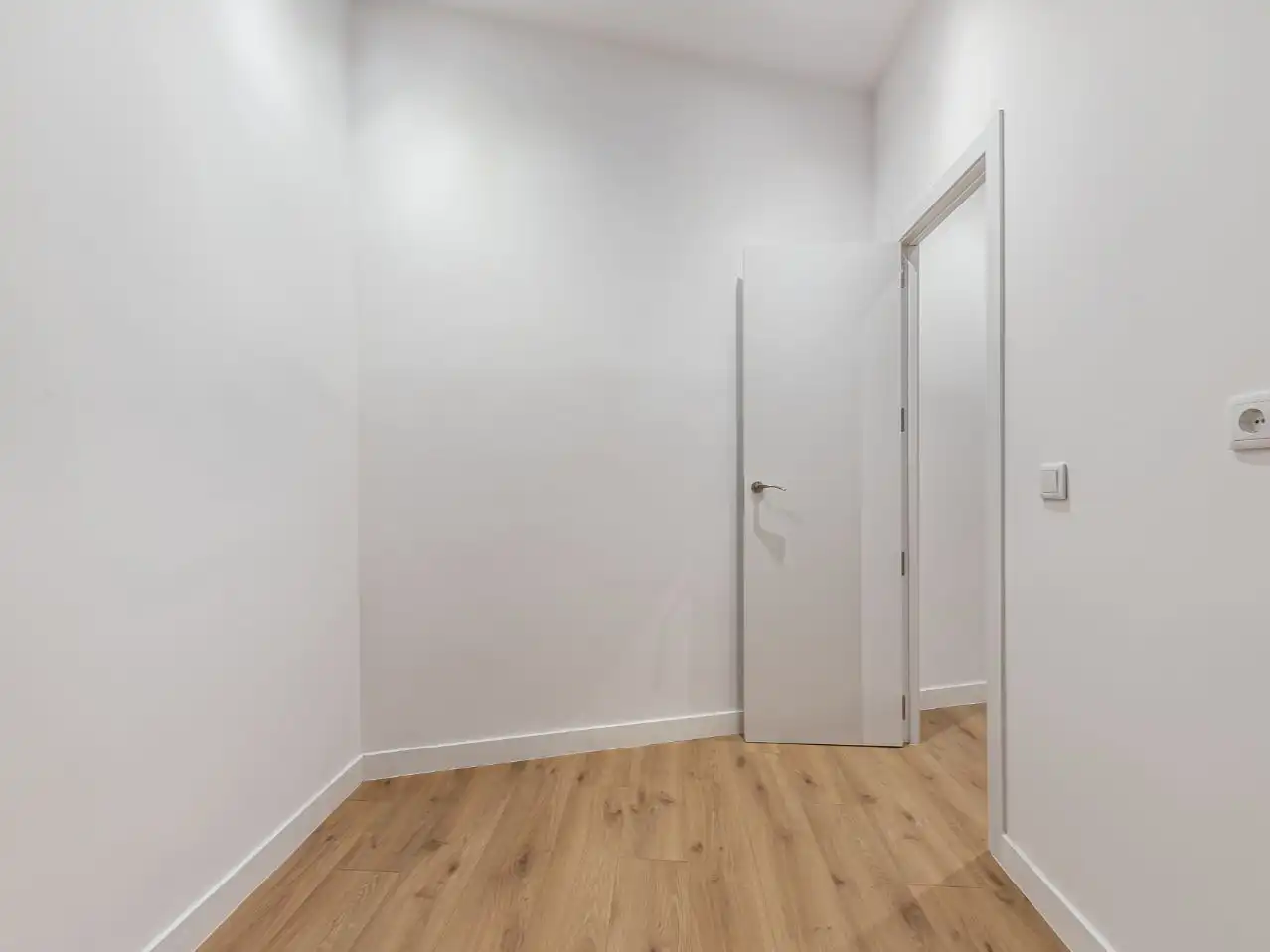 Flat for sale in  Madrid Capital