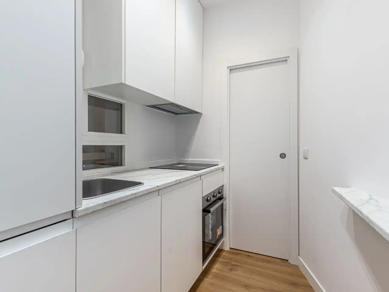 Kitchen of Flat for sale in  Madrid Capital