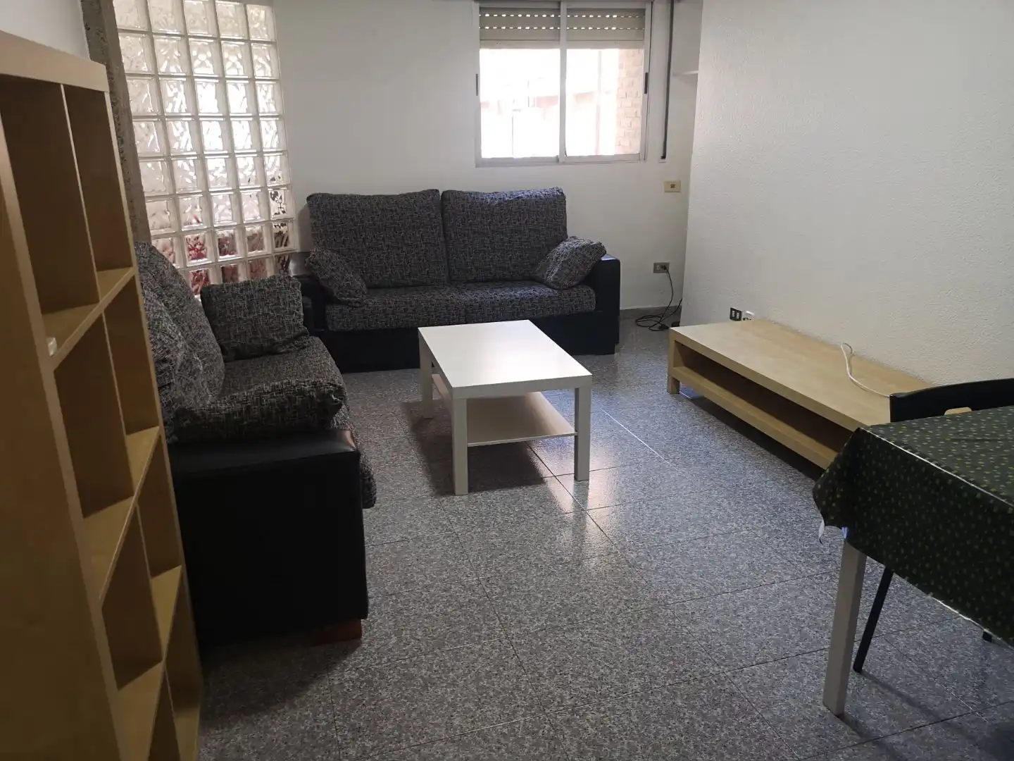 Piso de alquiler en Plaza Raimundo González Frutos, 5, San Lorenzo Sala de estar de Piso de alquiler en Murcia con Aire acondicionado y Amueblado