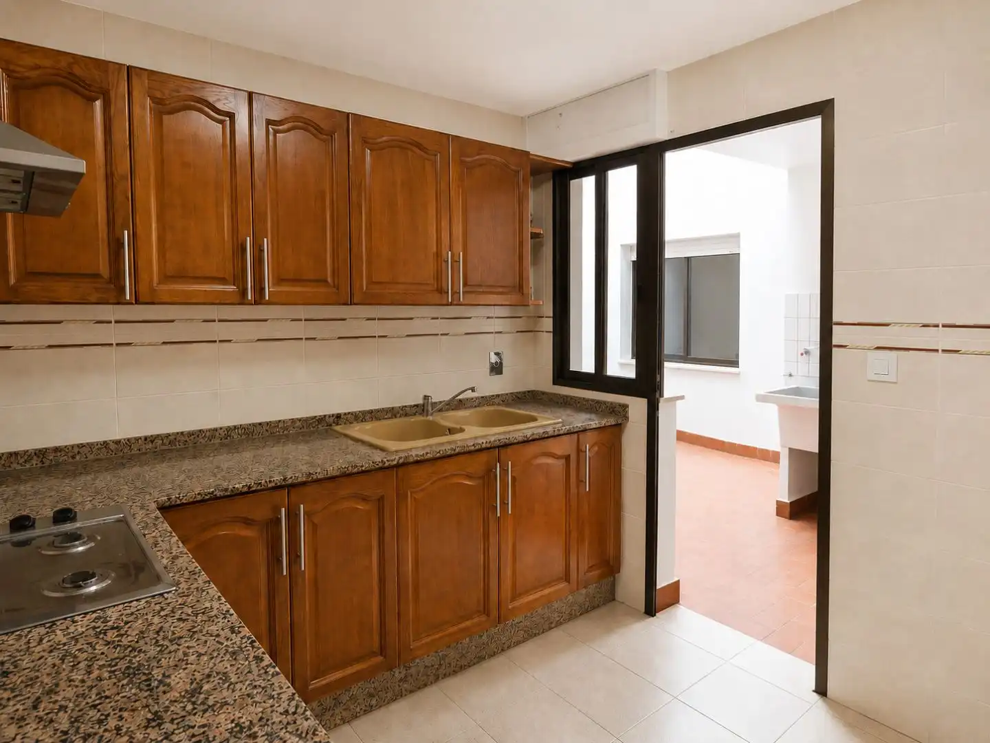 Flat for sale in Carrer Crist del Consol, 18, Pueblo Kitchen of Flat for sale in L'Eliana with Terrace and Balcony