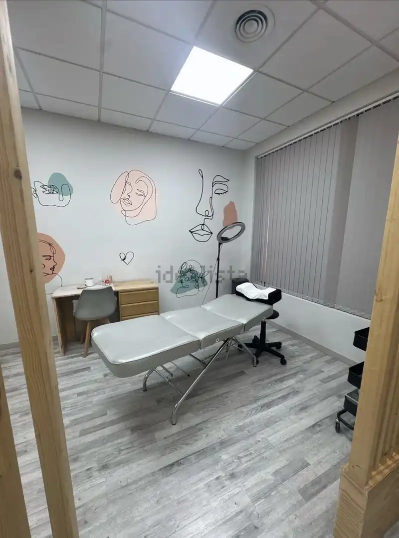 Local en venta en Sevilla con Aire acondicionado, Calefacción y Alarma