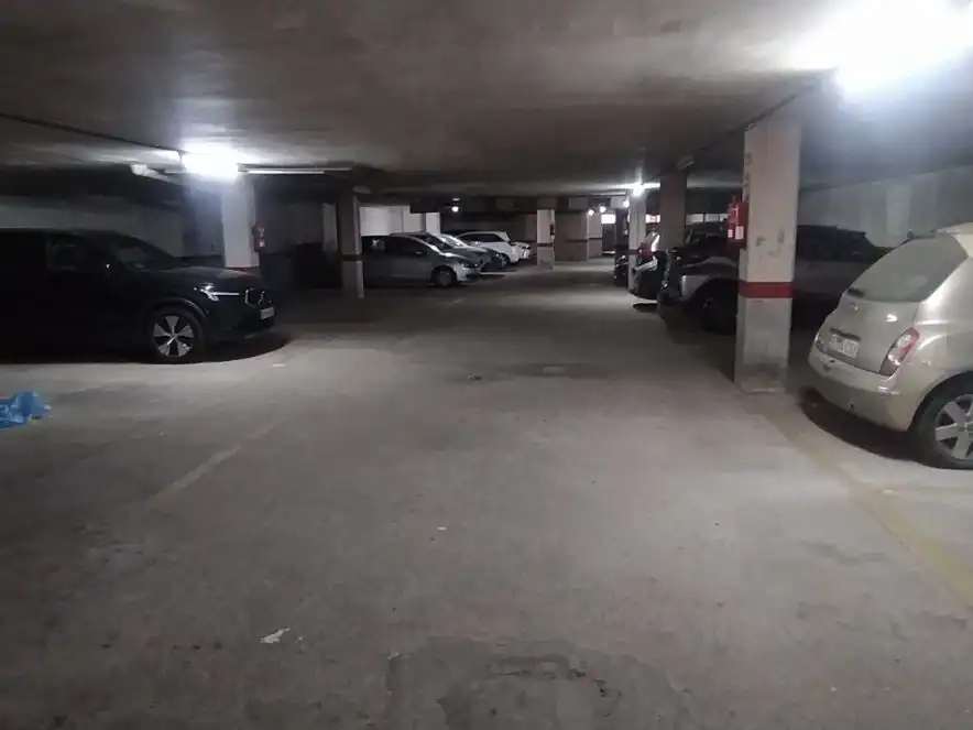 Flat for sale in Carrer de Alguersuari I Pascual, 79, Sol i Padris - Sant Oleguer Parking of Flat for sale in Sabadell with Air Conditioner and Balcony