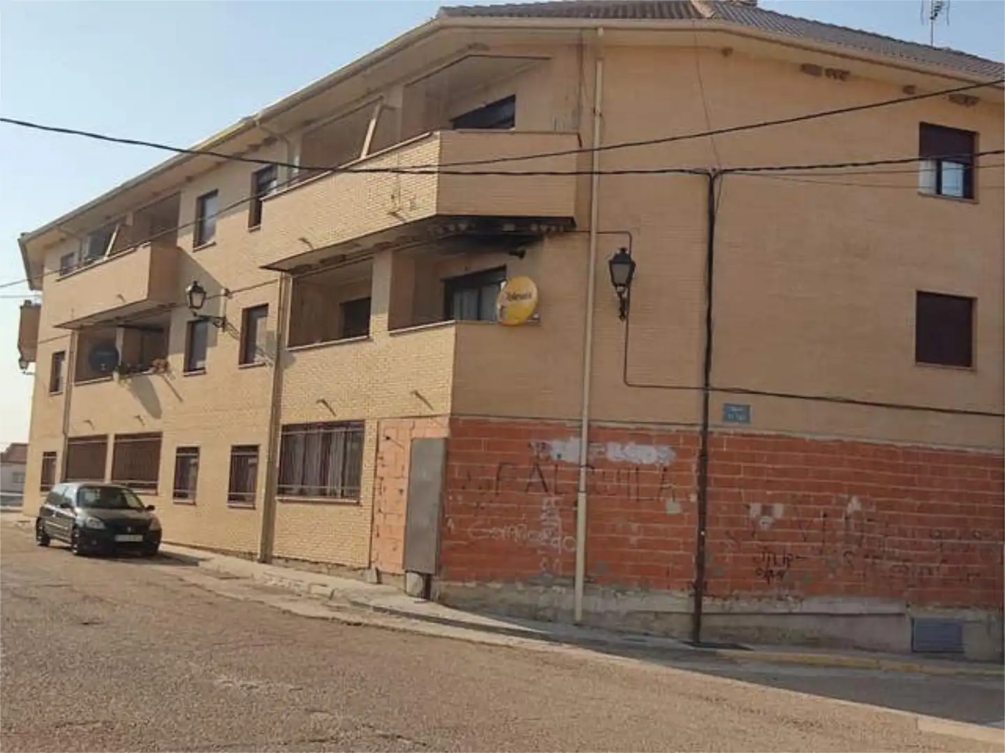 Piso en venta en Cantimpalos Vista exterior de Piso en venta en Cantimpalos con Calefacción, Terraza y Trastero