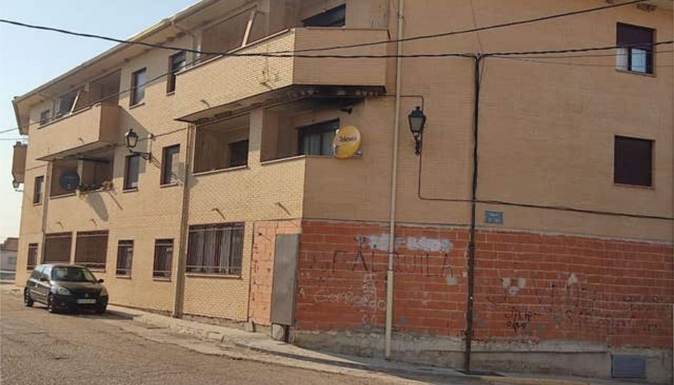 Piso en venta en Cantimpalos, Segovia - imagen 1 Foto 1 de Piso en venta en Cantimpalos, Segovia