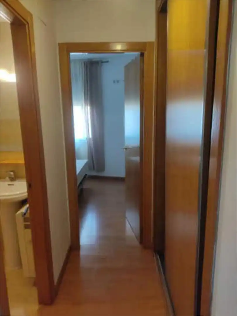 Piso en venta en Cantimpalos Habitación de Piso en venta en Cantimpalos con Calefacción, Terraza y Trastero