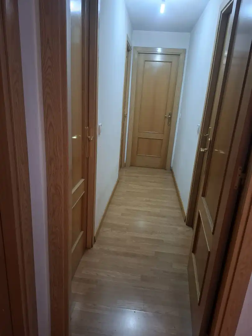 Pis de lloguer a Avenida de Andalucía, 18, Orcasur - 12 de Octubre Pis de lloguer en Madrid amb Calefacció, Parquet i Piscina