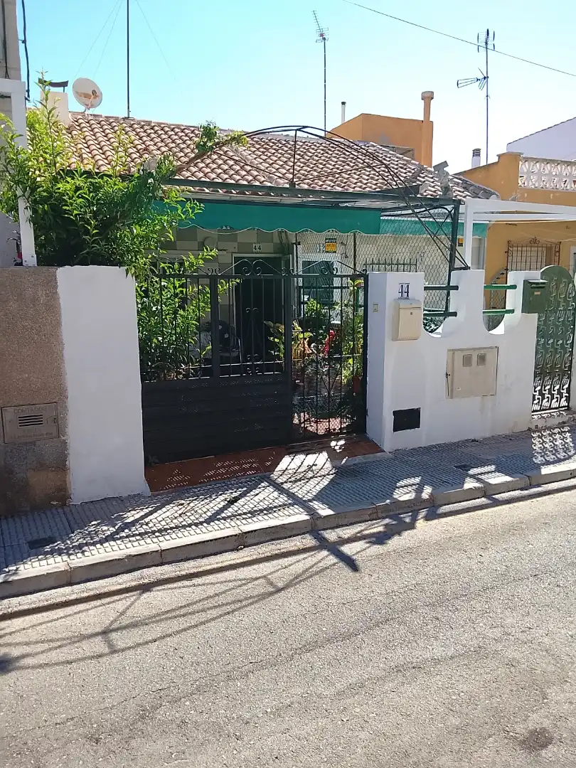 Casa adosada en venda a Calle Crucero Canarias, 44, Los Cuarteros Vista exterior de Casa adosada en venda en San Pedro del Pinatar