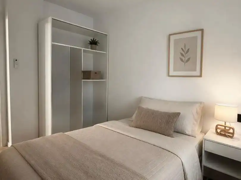 Wohnung zur Miete in Carrer Apòstol Santiago, 48, La Curva Schlafzimmer von Wohnung zur Miete in Benicasim / Benicàssim mit Klimaanlage, Schwimmbad und Möbliert