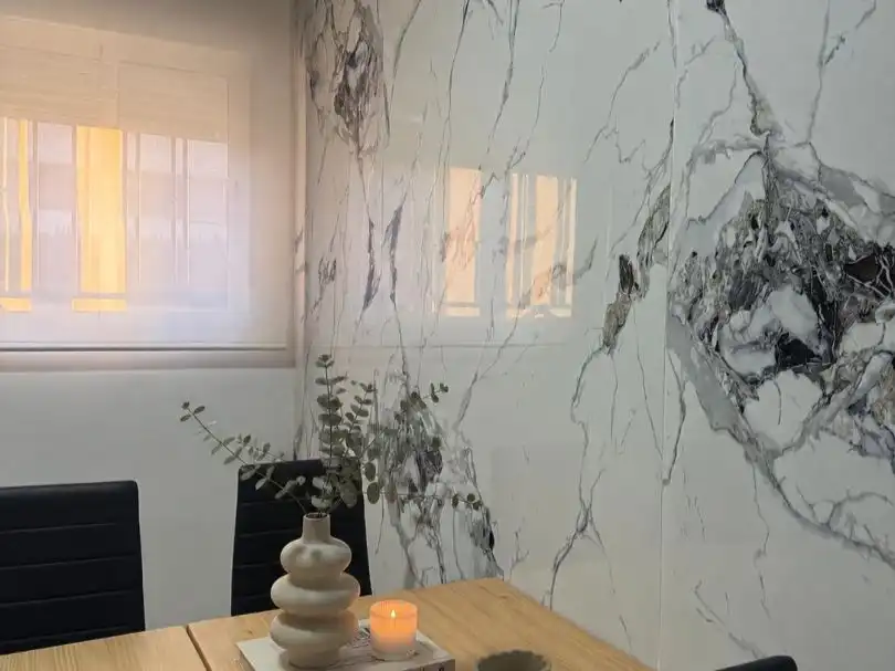 Wohnung zur Miete in Carrer Apòstol Santiago, 48, La Curva Esszimmer von Wohnung zur Miete in Benicasim / Benicàssim mit Klimaanlage, Schwimmbad und Möbliert