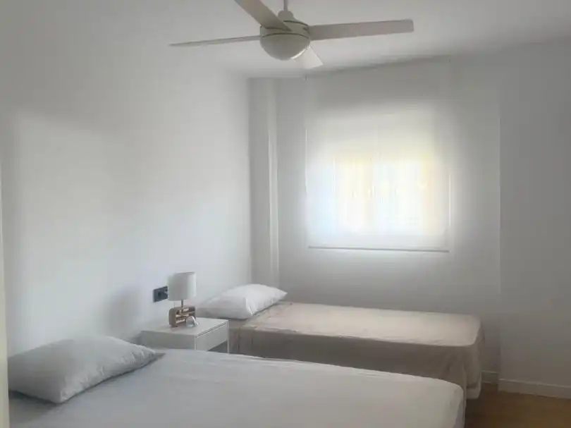 Flat for rent in Carrer Apòstol Santiago, 48, La Curva Flat for rent in Carrer Apòstol Santiago, 48, La Curva