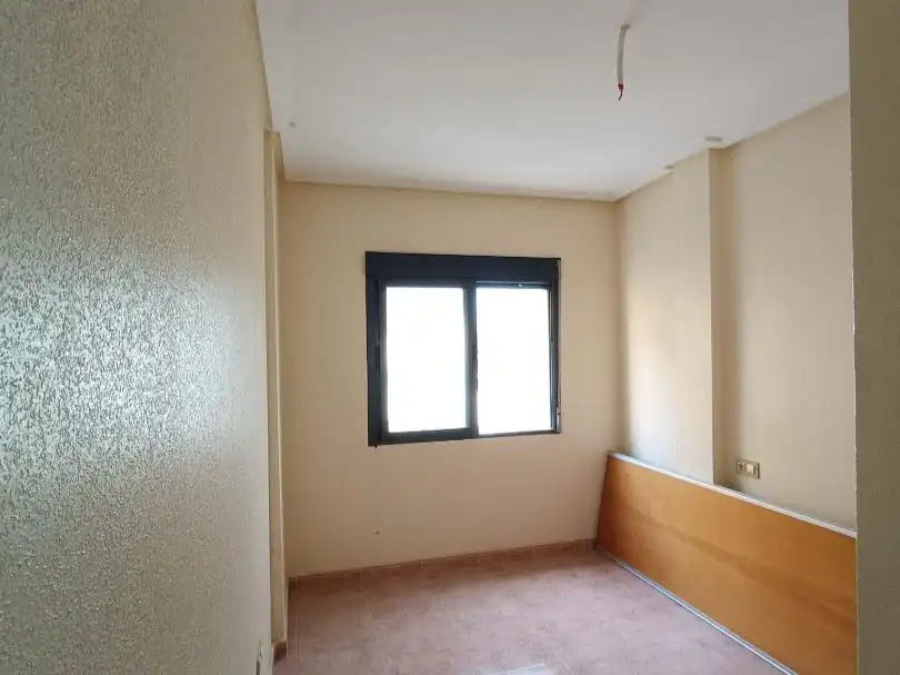 Piso en venta en Calle Sorolla, 8, Bigastro Habitación de Piso en venta en Bigastro con Aire acondicionado, Terraza y Piscina