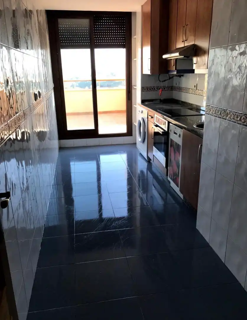 Ático en venta en Calle Ronda del Golf Este, 56, Cortijo Torrequebrada Cocina de Ático en venta en Benalmádena con Aire acondicionado, Terraza y Piscina