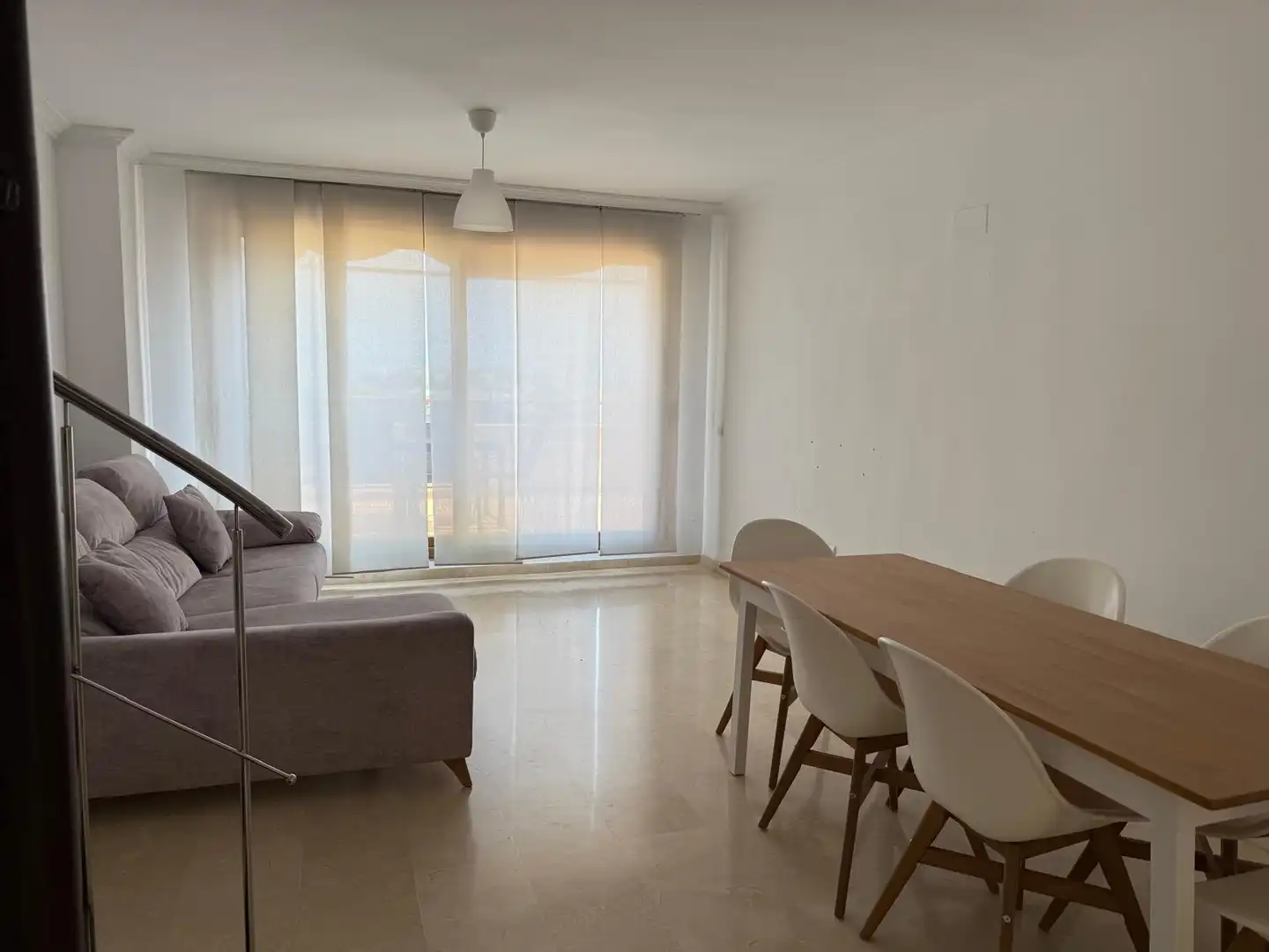 Ático en venta en Calle Ronda del Golf Este, 56, Cortijo Torrequebrada Sala de estar de Ático en venta en Benalmádena con Aire acondicionado, Terraza y Piscina
